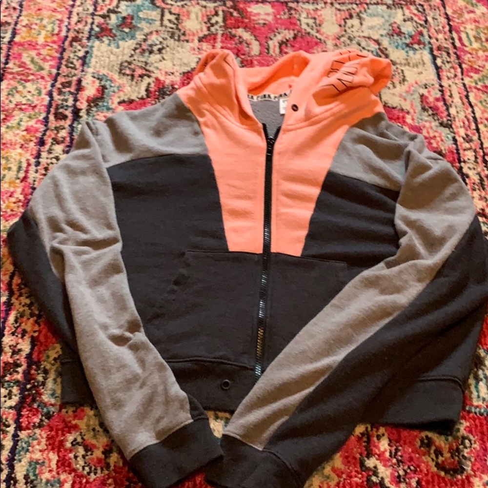 Pink cropped jacket